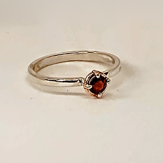 Ruby, sterling silver and 9K gold size N